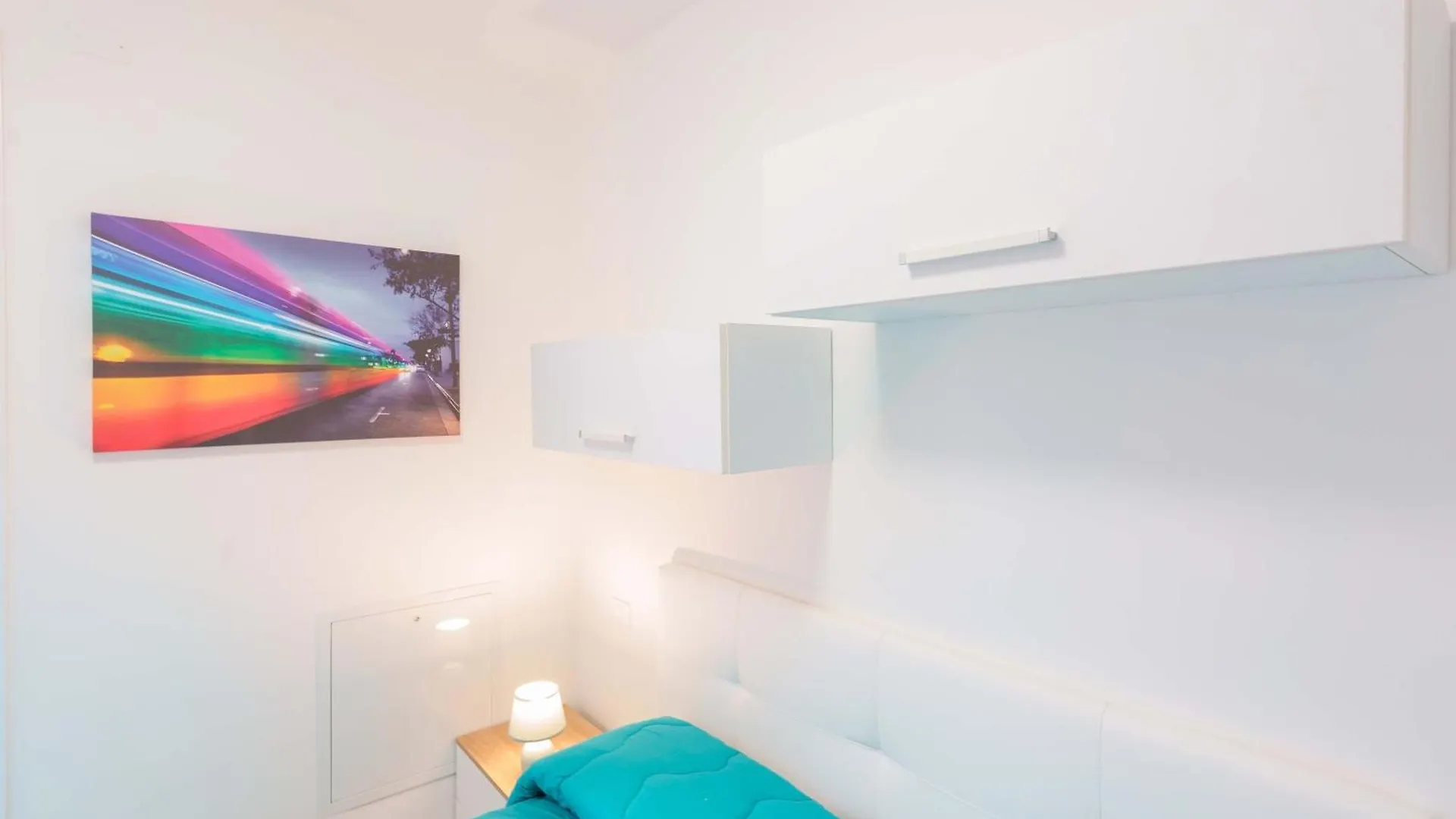 Mascarella 86 Apartments Bologna 0*,  Italy